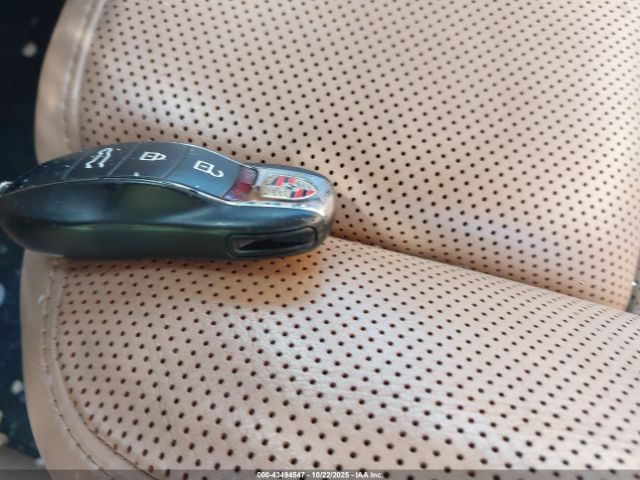 2020 PORSCHE MACAN WP1AB2A59LLB35919 Photo 10