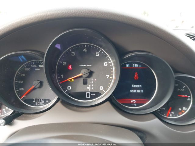 2017 PORSCHE CAYENNE WP1AA2A25HKA82870 Photo 6