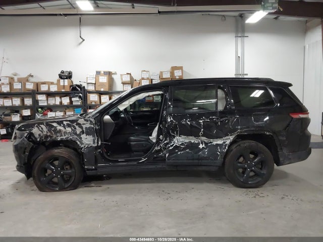 1C4RJKAG0N8506285 Jeep Grand Cherokee L Altitude 4x4