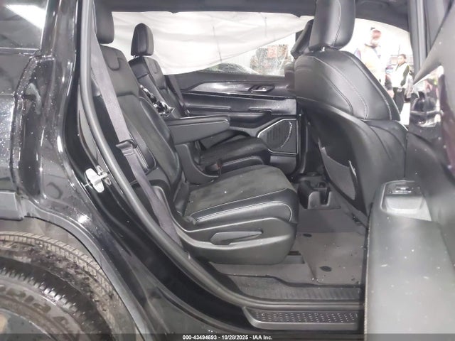 1C4RJKAG0N8506285 Jeep Grand Cherokee L Altitude 4x4