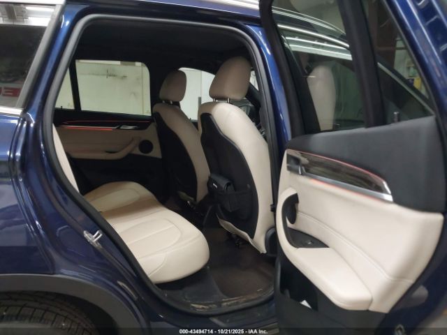 2018 BMW X1 WBXHU7C39J5L09401 Photo 7