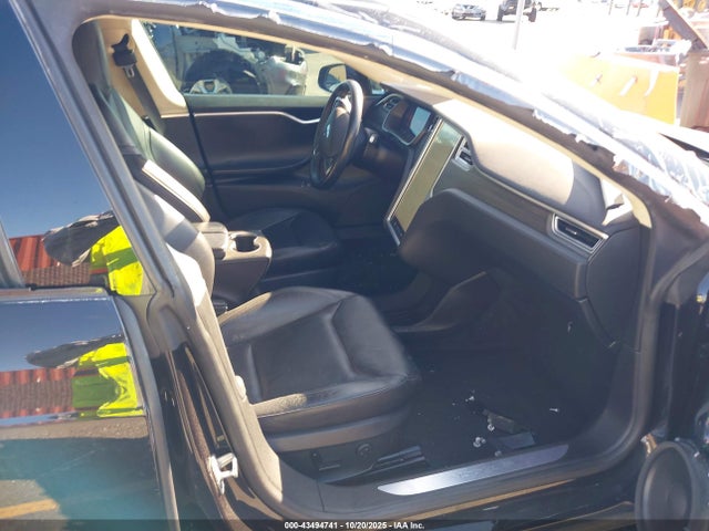 2015 TESLA MODEL S 5YJSA1E27FF114173 Photo 4