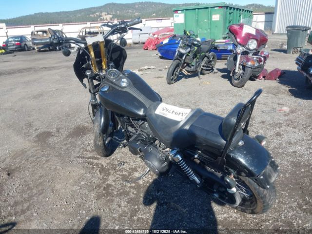 2017 HARLEY-DAVIDSON FXDB 1HD1GXM37HC302021 Photo 2