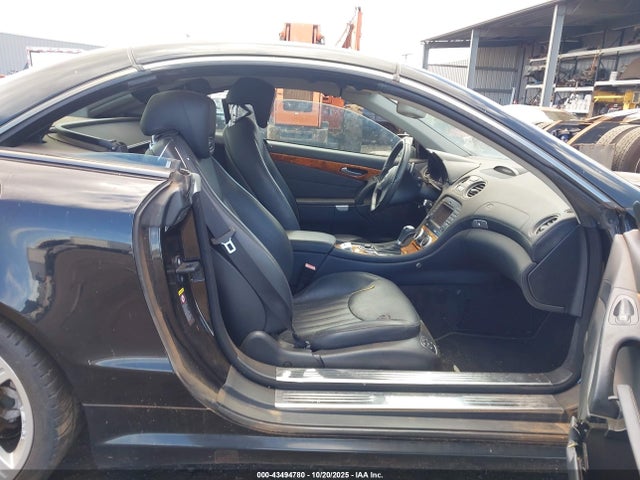 2009 MERCEDES-BENZ SL 550 WDBSK71F49F152354 Photo 4