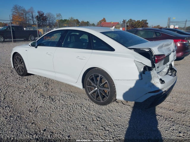 2025 AUDI A6 WAUL2BF25SN013924 Photo 2