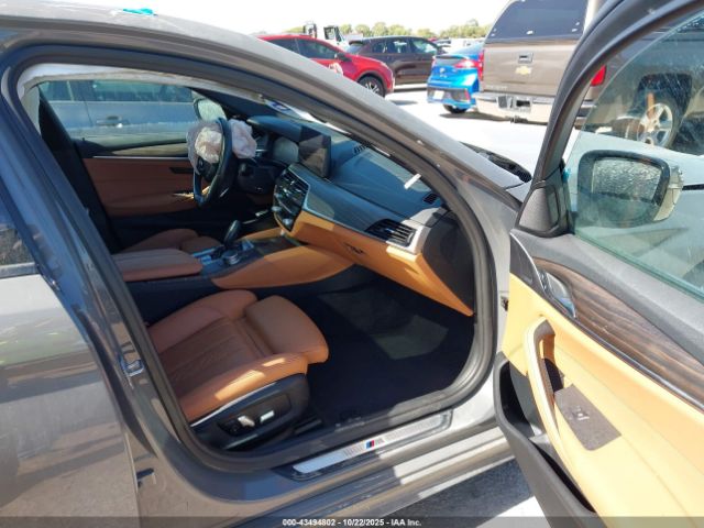 2022 BMW 530 WBA53BH09NWX44940 Photo 4