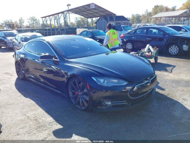 2016 TESLA MODEL S 5YJSA1E45GF126762