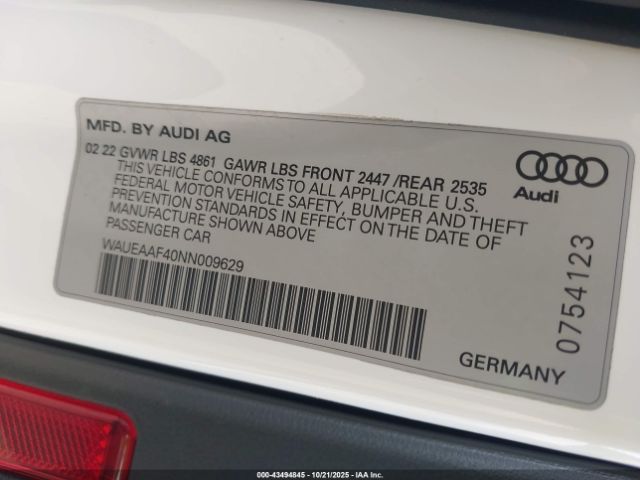 2022 AUDI A4 WAUEAAF40NN009629 Photo 8