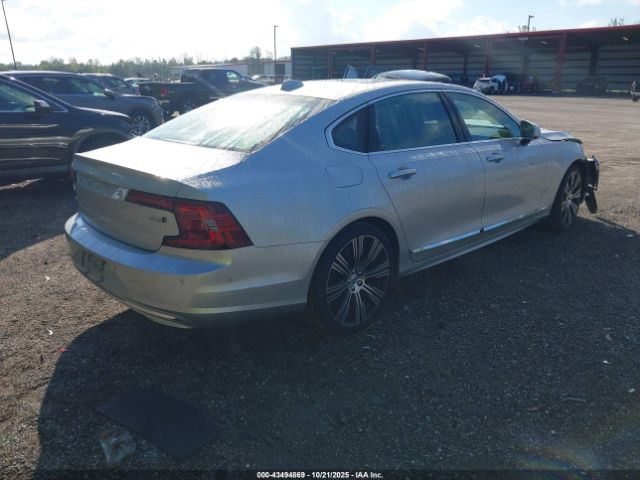 2022 VOLVO S90 LVY062ML2NP263824 Photo 3