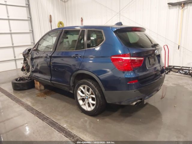 2014 BMW X3 5UXWX7C51EL984284 Photo 2