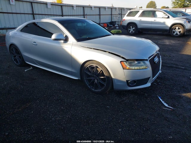 2009 AUDI A5 WAUDK78T69A027436 Photo 0