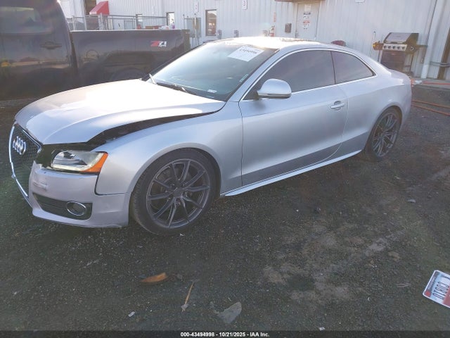 2009 AUDI A5 WAUDK78T69A027436 Photo 1