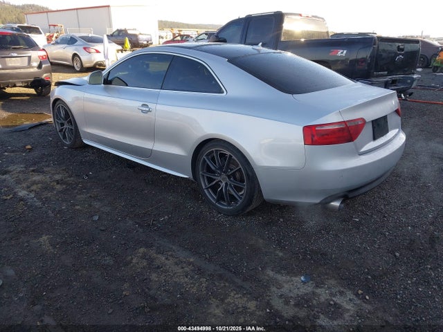 2009 AUDI A5 WAUDK78T69A027436 Photo 2