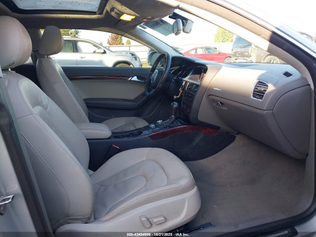 2009 AUDI A5 WAUDK78T69A027436 Photo 4