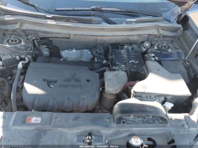 2018 MITSUBISHI OUTLANDER JA4AD3A30JZ060225 Photo 9