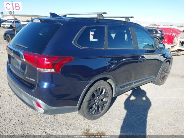 2018 MITSUBISHI OUTLANDER JA4AD3A30JZ060225 Photo 3
