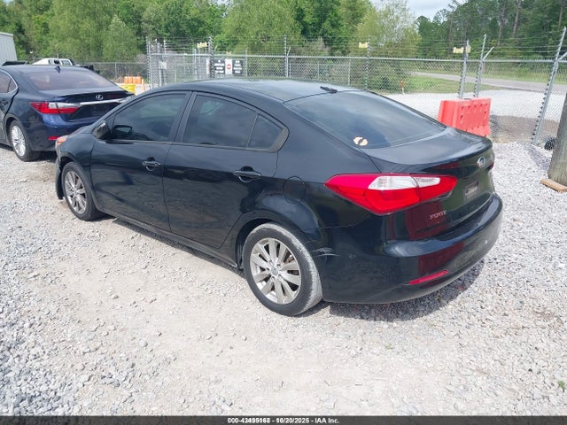 KIA Forte 2014 KNAFX4A63E5126070 Image 3