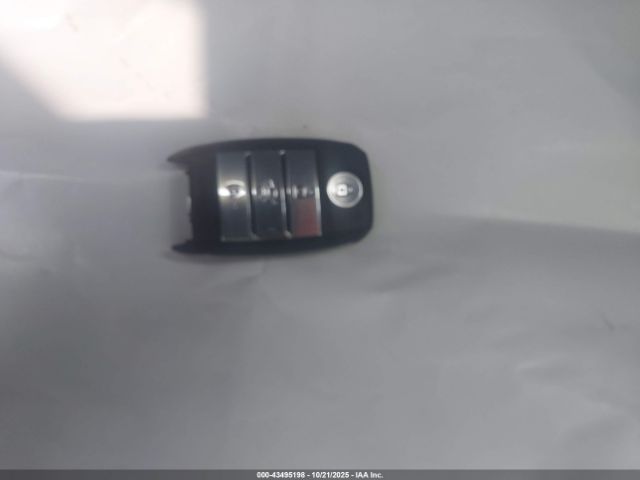 2019 KIA OPTIMA 5XXGU4L14KG352935 Photo 10