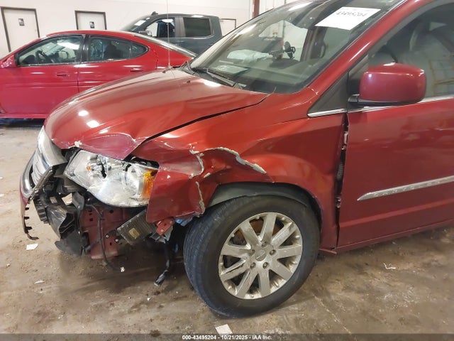 Продаж на аукціоні авто 2016 Chrysler Town & Country Touring, vin: 2C4RC1BG9GR213706, номер лоту: 43495204