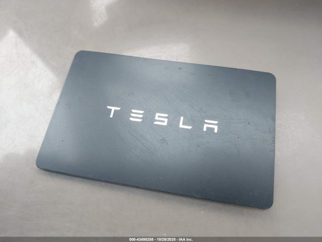 2021 TESLA MODEL Y 5YJYGDEEXMF255725 Photo 10