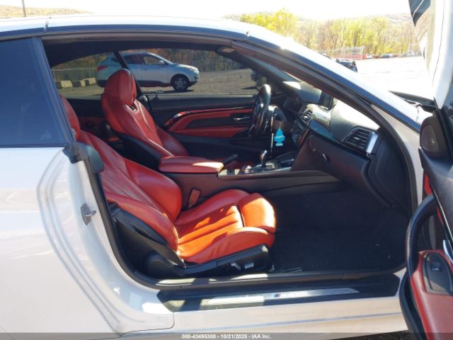 2016 BMW M4 WBS3U9C59GP969285 Photo 4