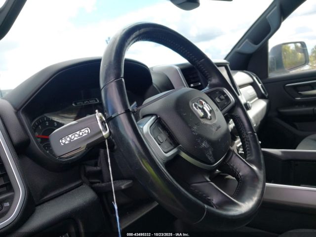 2021 RAM 1500 1C6SRFFT0MN598156 Photo 10