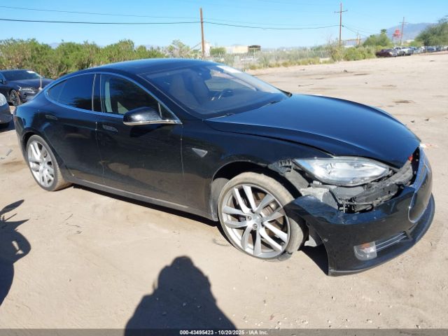 2014 TESLA MODEL S 5YJSA1H13EFP53801 Photo 0