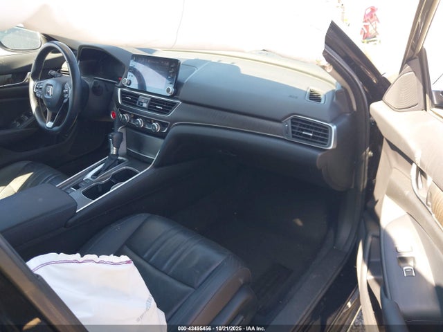 Продажа на аукционе авто 2022 Honda Accord Ex-l, vin: 1HGCV1F55NA045641, номер лота: 43495456