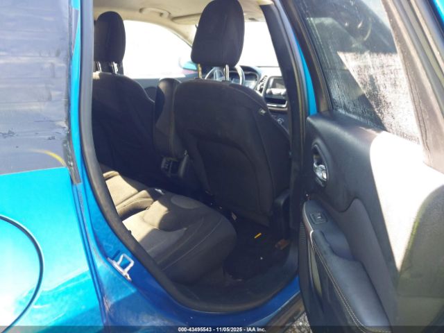 2017 JEEP CHEROKEE 1C4PJMAB5HW616109 Photo 7