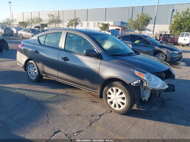 Nissan Versa 1.6 S 2019 3N1CN7AP9KL841293 головне зображення