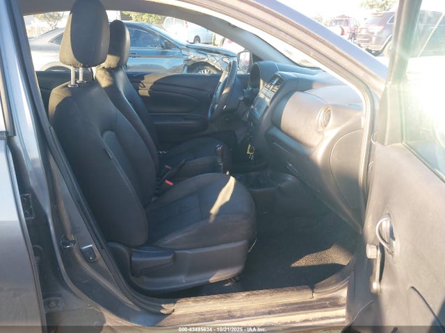 Nissan Versa 1.6 S 2019 3N1CN7AP9KL841293 Image 5
