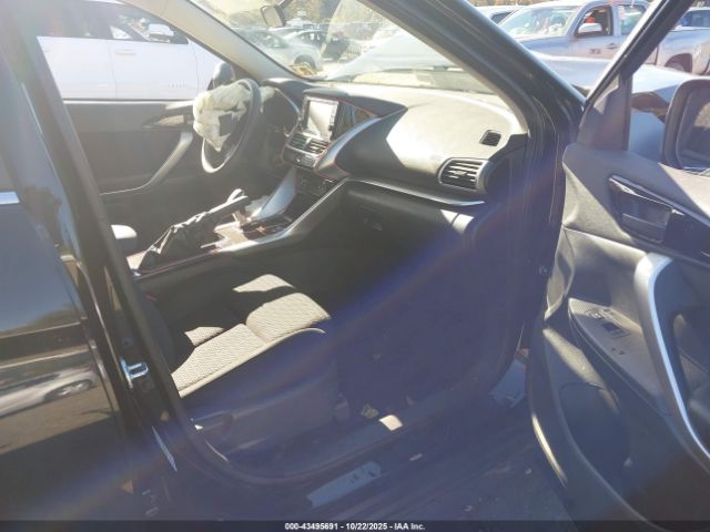 2018 MITSUBISHI ECLIPSE CROSS JA4AT3AA9JZ069619 Photo 4