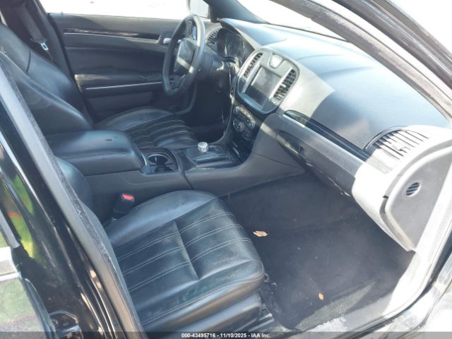 2022 CHRYSLER 300 2C3CCABG2NH218095 Photo 4