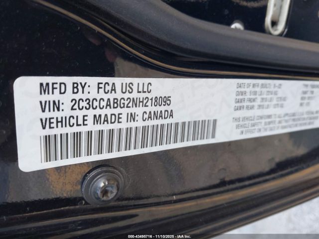 2022 CHRYSLER 300 2C3CCABG2NH218095 Photo 8