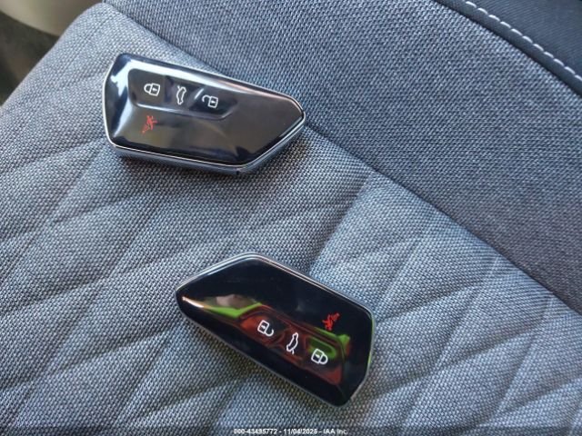 2025 VOLKSWAGEN TIGUAN 3VVBR7RM7SM013407 Photo 10