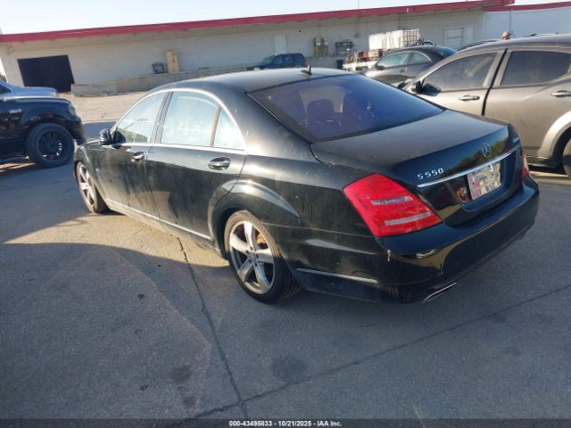2012 MERCEDES-BENZ S 550 WDDNG9EB2CA459406 Photo 2