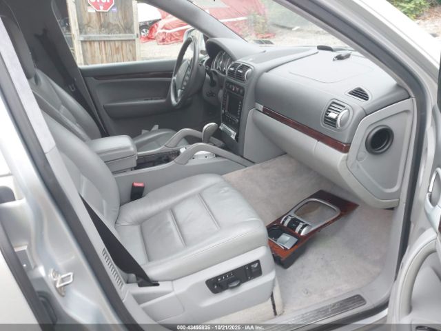 2004 PORSCHE CAYENNE WP1AC29P84LA93232 Photo 4