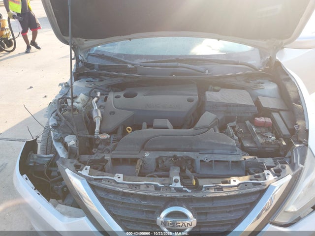 1N4AL3AP0HC499388 Nissan Altima 2.5 S