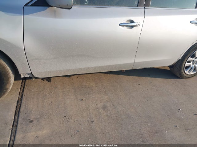 1N4AL3AP0HC499388 Nissan Altima 2.5 S