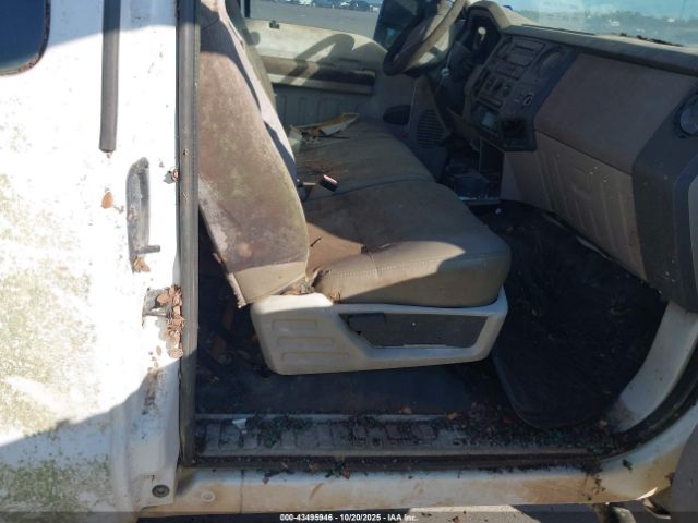 2008 FORD F-250 1FTSX20588EB09073 Photo 4