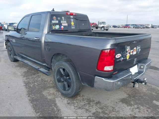2015 RAM 1500 1C6RR6LT3FS553557 Photo 2