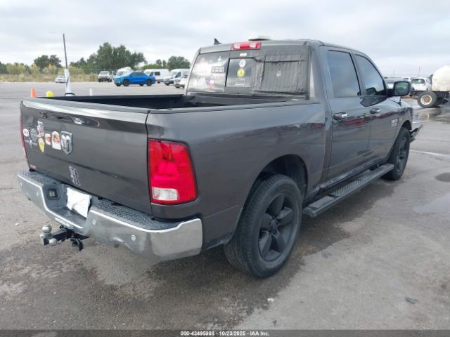 2015 RAM 1500 1C6RR6LT3FS553557 Photo 3