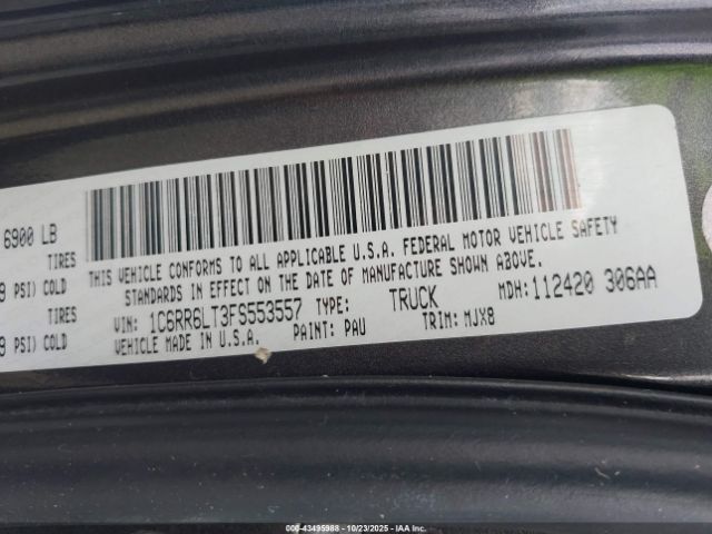 2015 RAM 1500 1C6RR6LT3FS553557 Photo 8