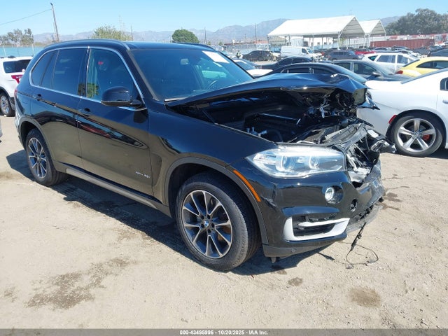 2018 BMW X5 5UXKR2C58J0Z17107