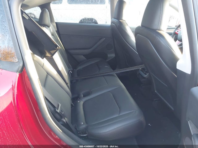 2024 TESLA MODEL Y 7SAYGDEE4RF157669 Photo 7