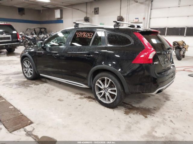 2016 VOLVO V60 CROSS COUNTRY YV4612HK8G1003433 Photo 2