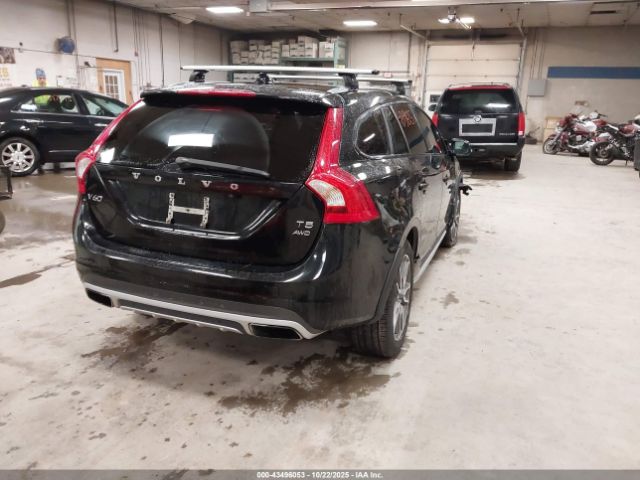 2016 VOLVO V60 CROSS COUNTRY YV4612HK8G1003433 Photo 3