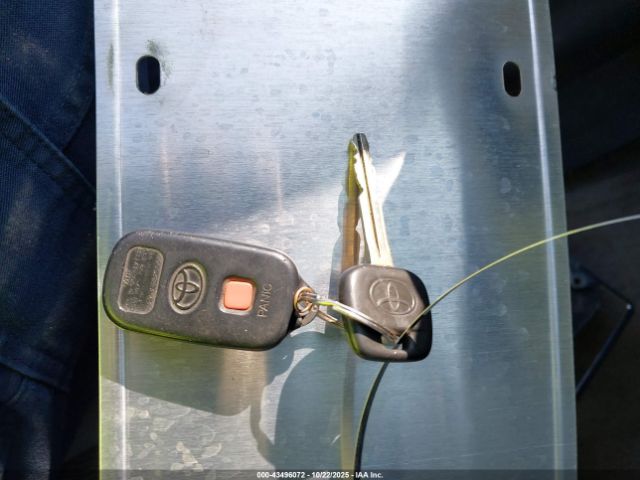 2005 TOYOTA CAMRY 4T1BE30K05U558987 Photo 10