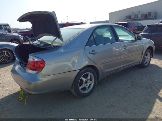 2005 TOYOTA CAMRY 4T1BE30K05U558987 Photo 3