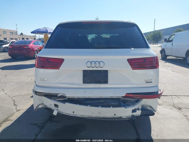 WA1VAAF71HD049428 Audi Q7 PRESTIG